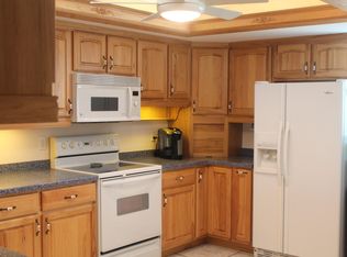 464 Sandy Hook Rd, Treasure Island, FL 33706