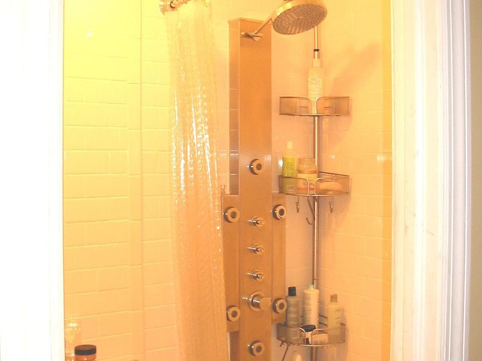 Unit 2 Shower Panel