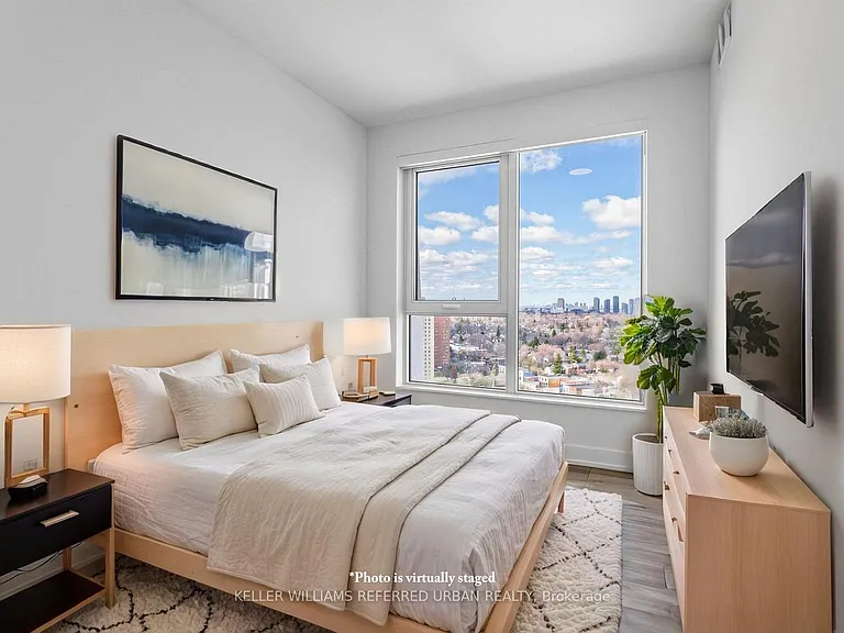 60 Central Park Dr #2112 — Photo 17