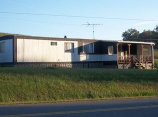 1249 Red Hollow Rd, Max Meadows, VA 24360