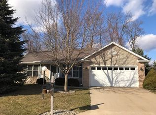 1529 Sarasota Trl, Portage, MI 49002
