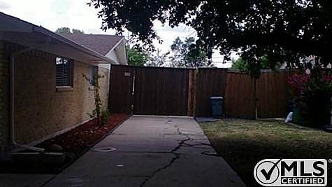 3rd image of 109 Gregory Dr