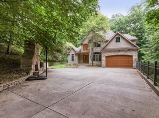 256 Pinehurst Dr, Granville, OH 43023