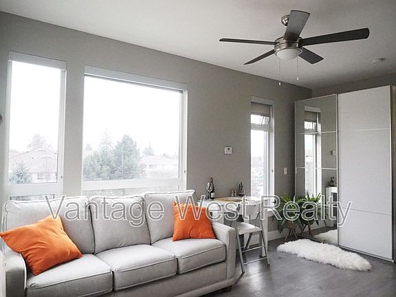 4th image of 925 Leon Ave #522