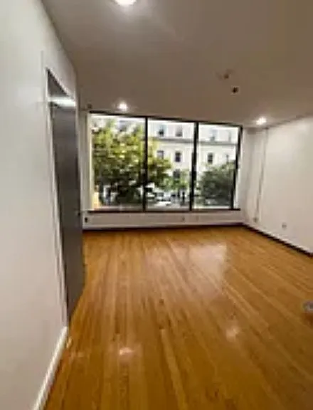 208 W Genesee St #4 — Photo 4