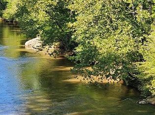 Hat Creek Rd, Brookneal, VA 24528