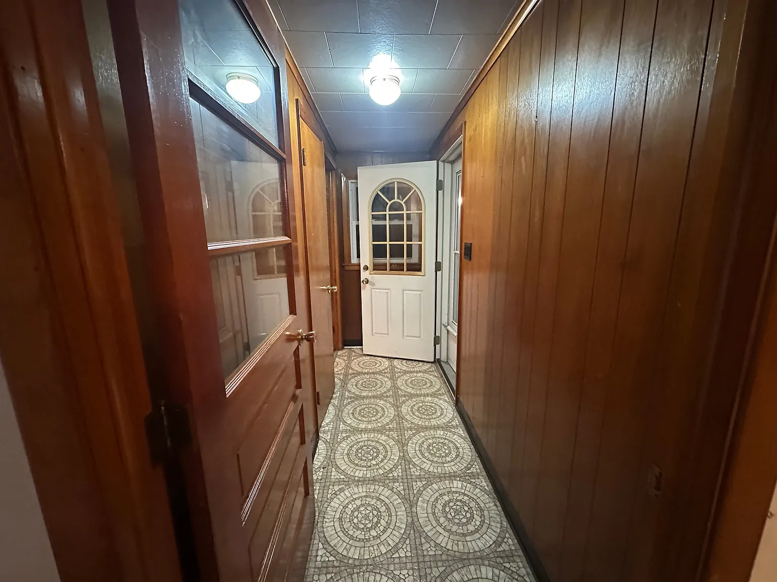 3 bed, 1154 sqft, $2,500 — Photo 3