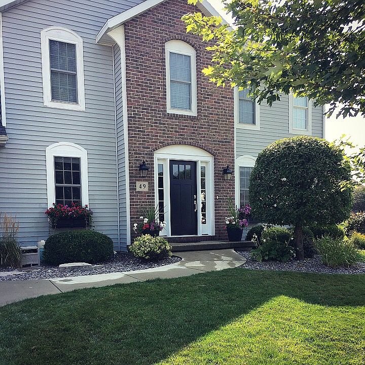 1st image of 49 Malibu Ct