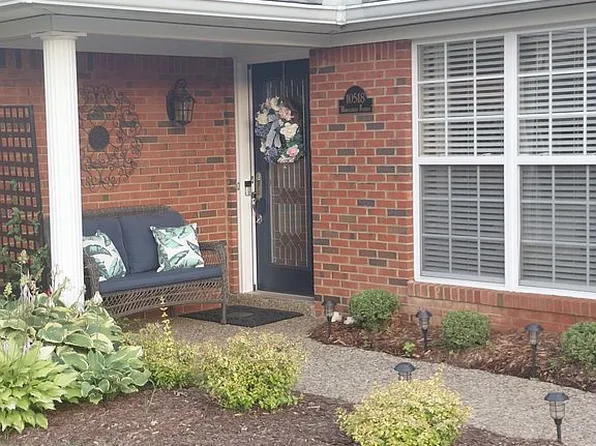 10518 Monticello Forest Cir, Louisville, KY 40299