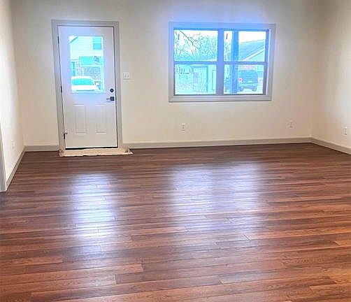 4th image of 510 Linn Ave