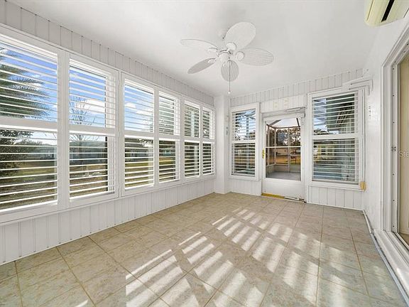 5th image of 6145 SW 100th Loop