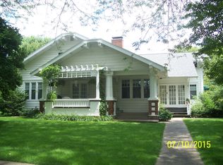 452 S Cass St, Virginia, IL 62691