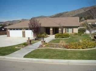 35838 Country Ridge Rd, Yucaipa, CA 92399