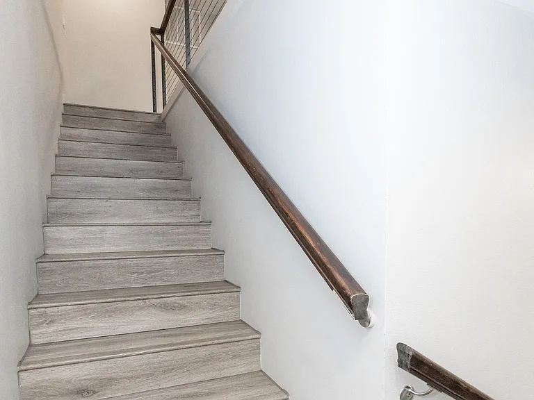 E14 Apartments — Photo 18