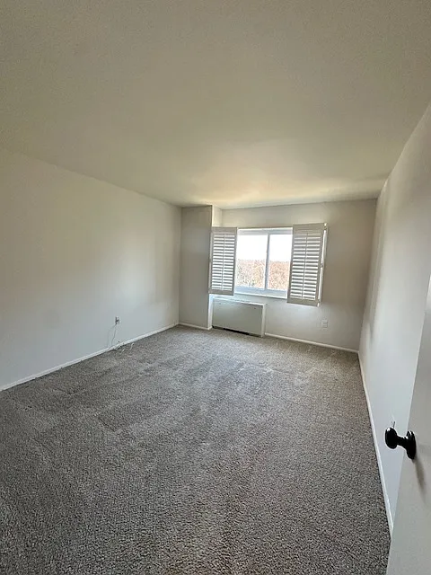 1111 University Blvd W — Photo 3