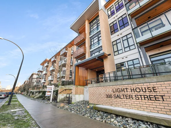300 Salter St #303, New Westminster, BC V3M 0L9