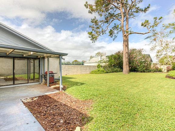 5th image of 2641 Latrium Cir S