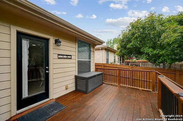 2605 Patron Vlg — Photo 37