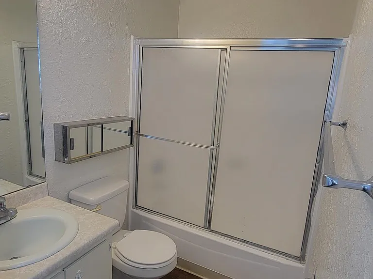 704 Truman Bathroom_02122024