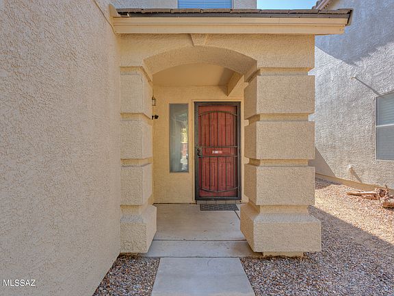 3rd image of 649 W Desert Blossom Dr