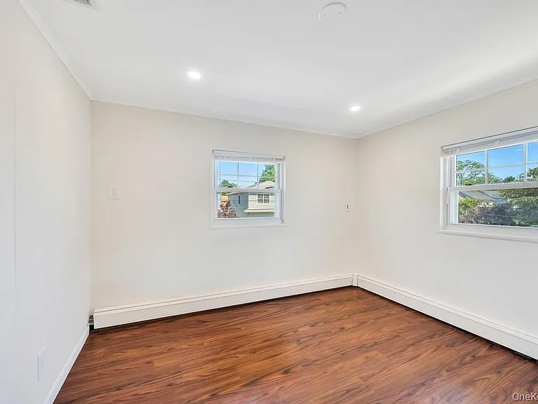 389 Hamilton Ave — Photo 17