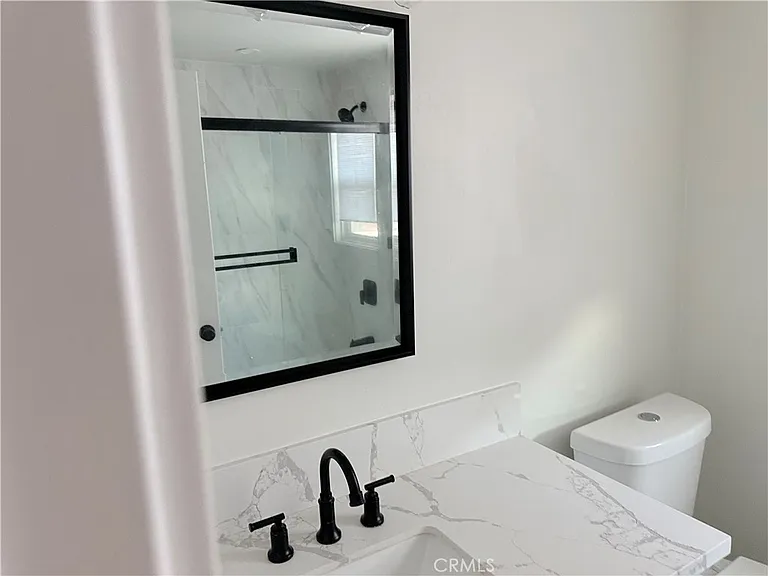 1393 Fern Ave — Photo 11