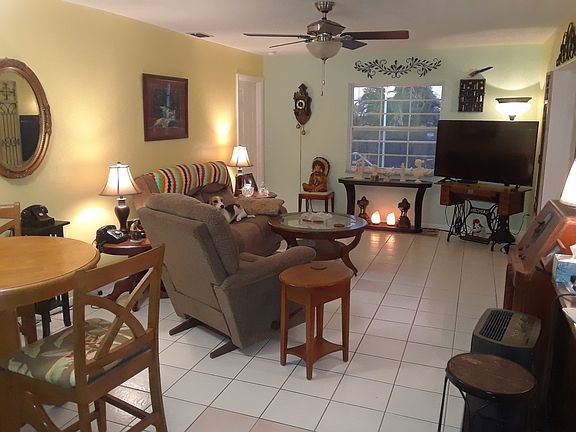 3rd image of 2029 SW 36th Ter