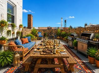 211 61st St APT 2, Brooklyn, NY 11220