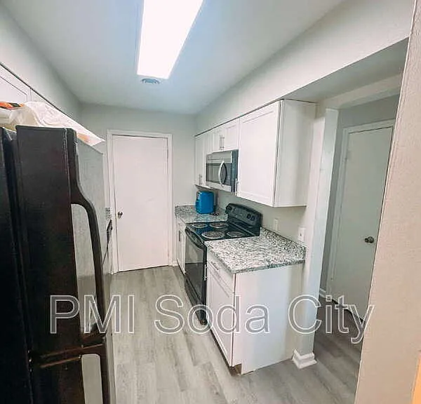 105 Thornwell Ct #G — Photo 5