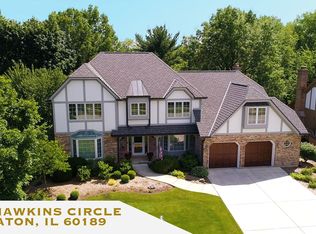 115 Hawkins Cir, Wheaton, IL 60189