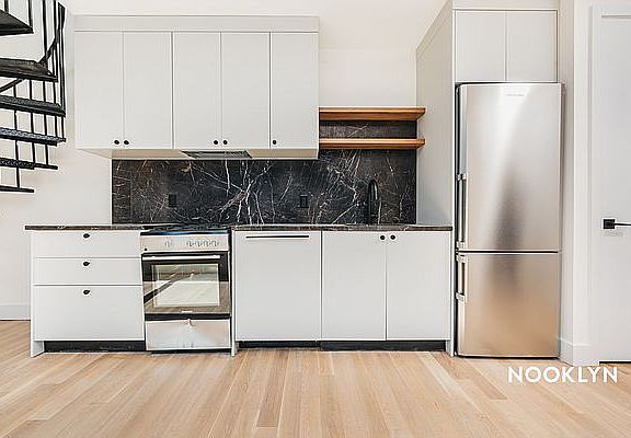 3rd image of 250 Gold St #1332