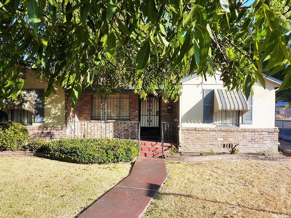 1st image of 2077 Bishop St
