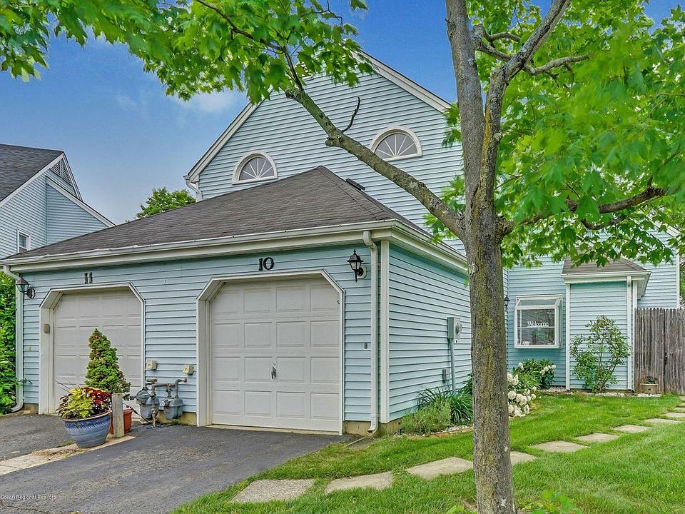 1st image of 10 Jennings Ct
