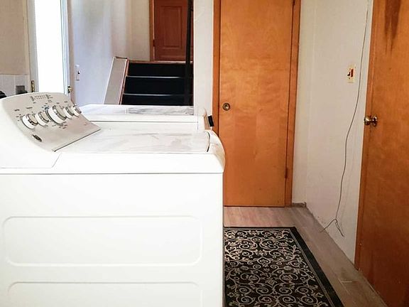 5th image of 27 Vreeland St #G