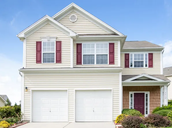 3412 Market View Dr, Davidson, NC 28036