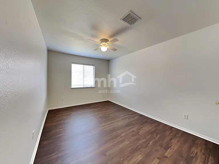 617 Overton Dr — Photo 15