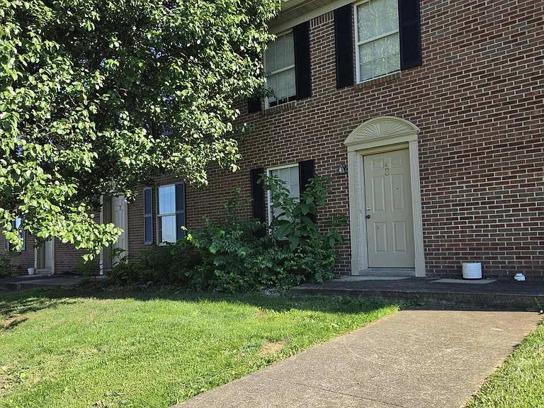 1118 Richmond Green Dr #2 — Photo 1