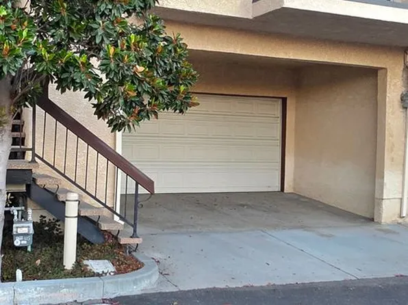 825 Warwick Ave, Thousand Oaks, CA 91360