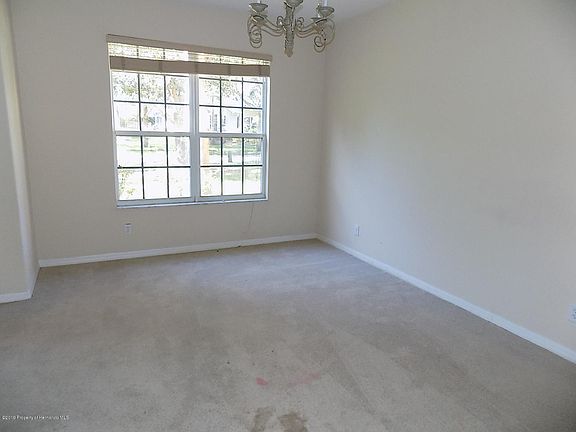 4th image of 310 Savannah Oaks Pl