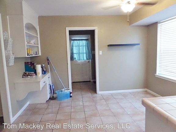 5th image of 15859 Malvern Hill Ave