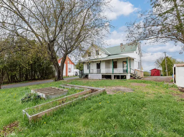 21910 Seguin Mill St, North Glengarry, ON K0B 1H0
