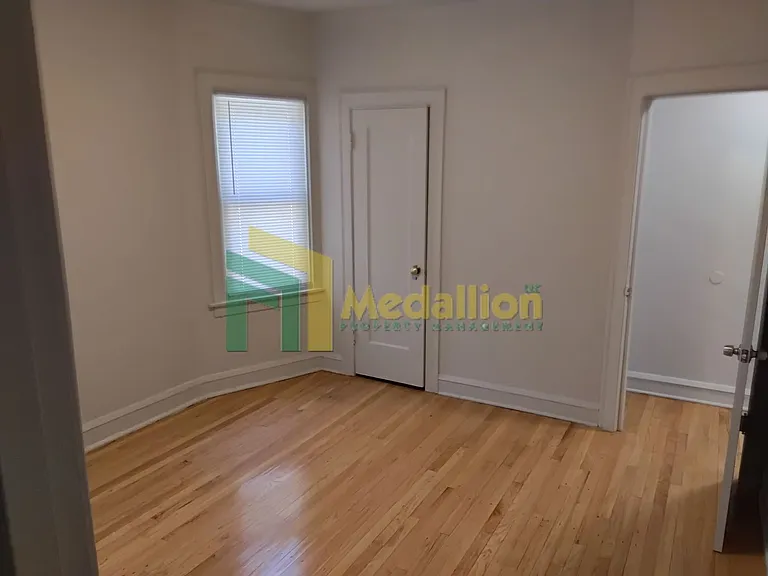 9418 S Ada St — Photo 16