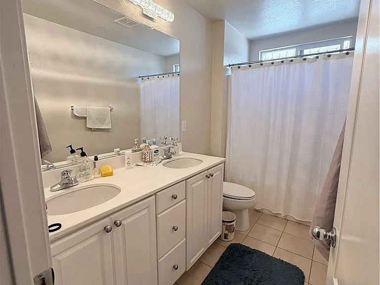 16360 River Glen Ln — Photo 7