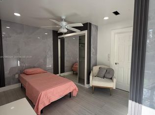 1140 N Douglas Rd #0, Hollywood, FL 33024
