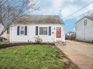 45 Lindesta Rd, Pawtucket, RI 02861