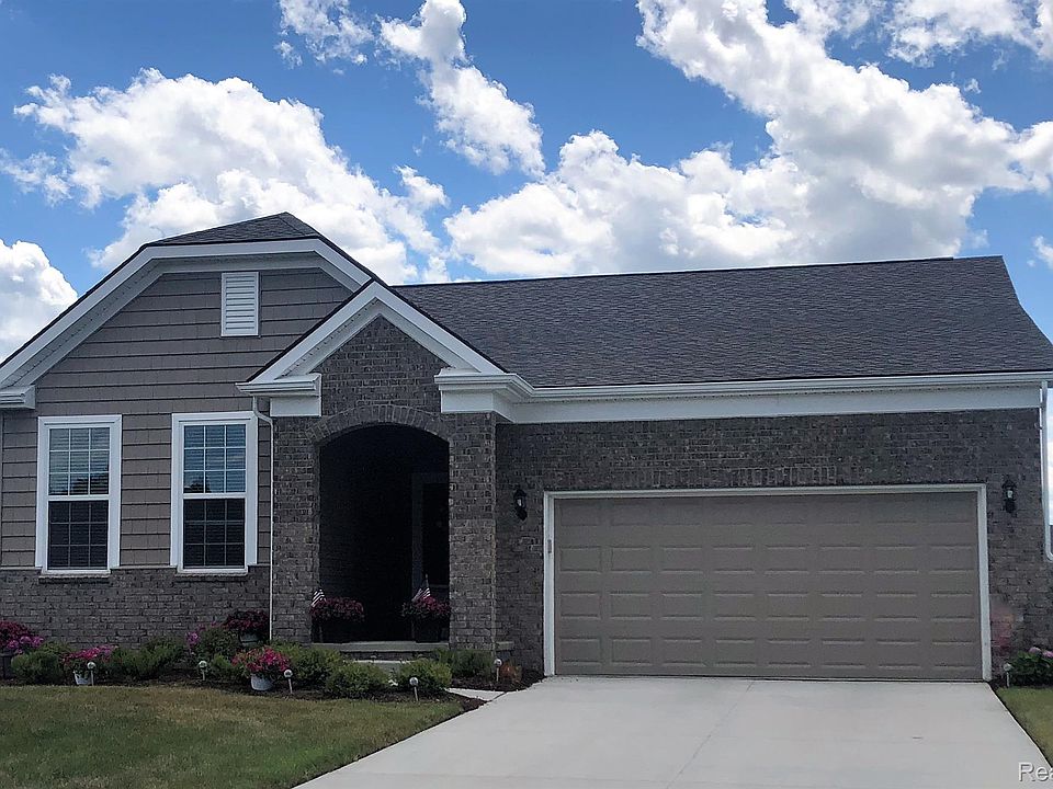 1st image of 6565 Foothill Dr