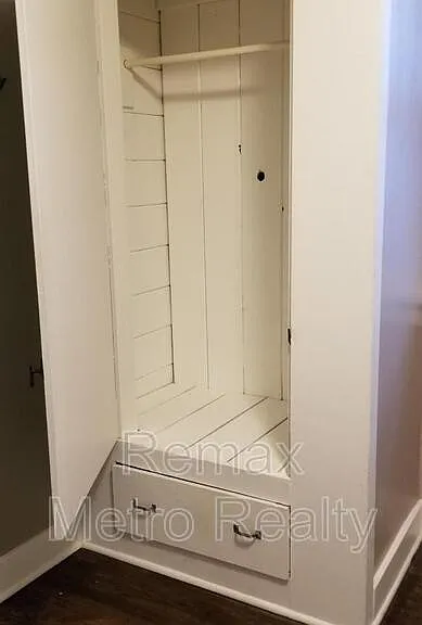 533 11th Ave E #1 — Photo 10