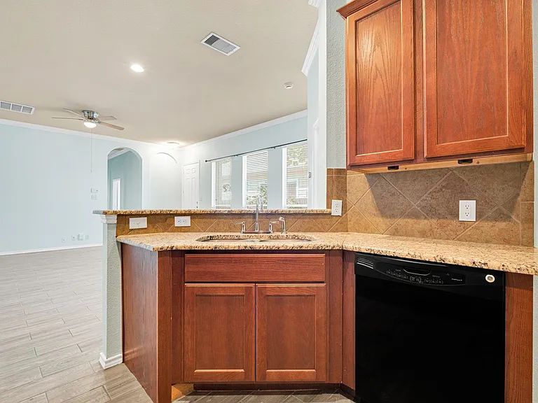 6819 Terra Rye — Photo 5