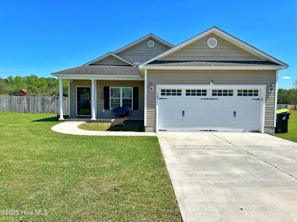 109 Conley Hills Drive, Richlands, NC 28574