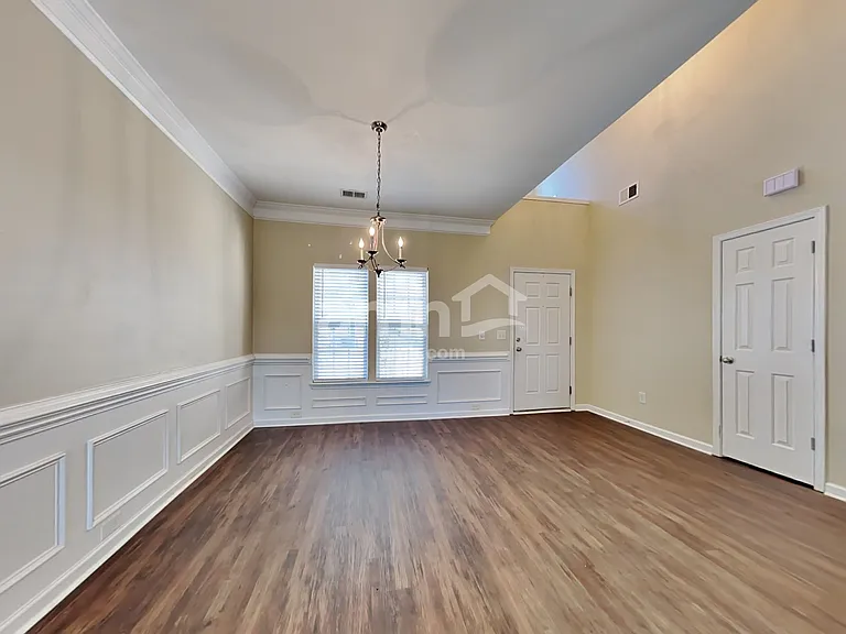 113 Estero Ct — Photo 5
